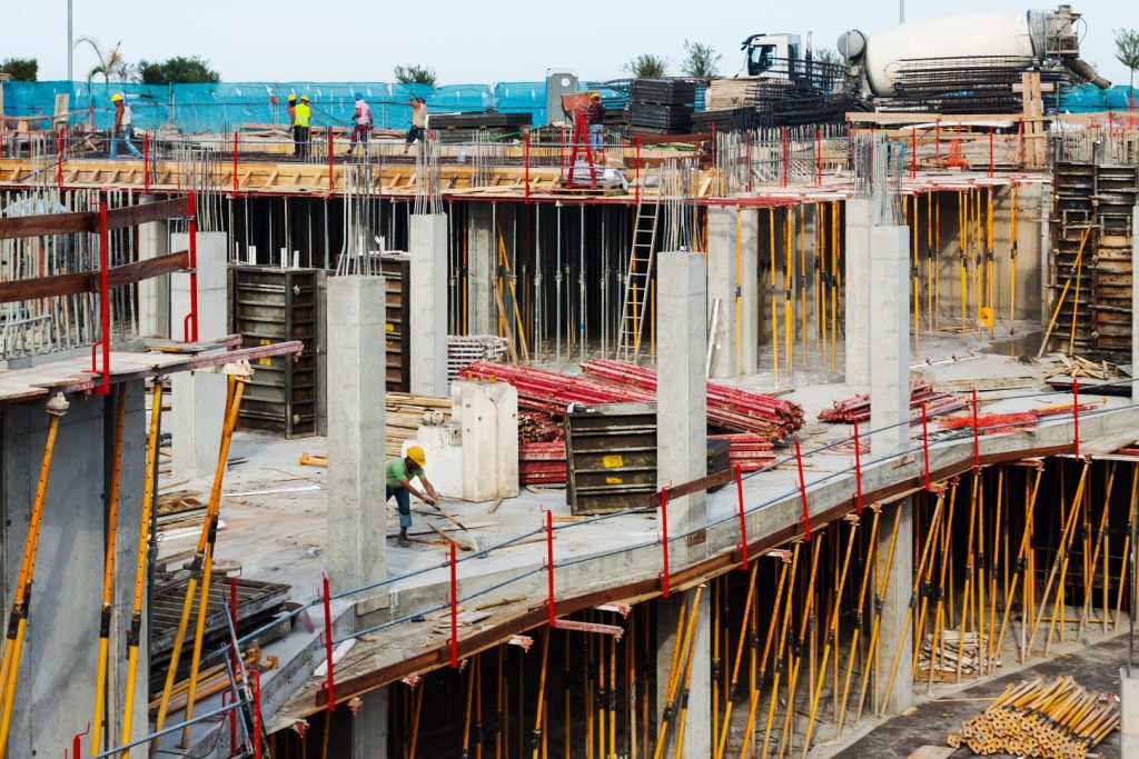construindo novas casas de concreto Grande